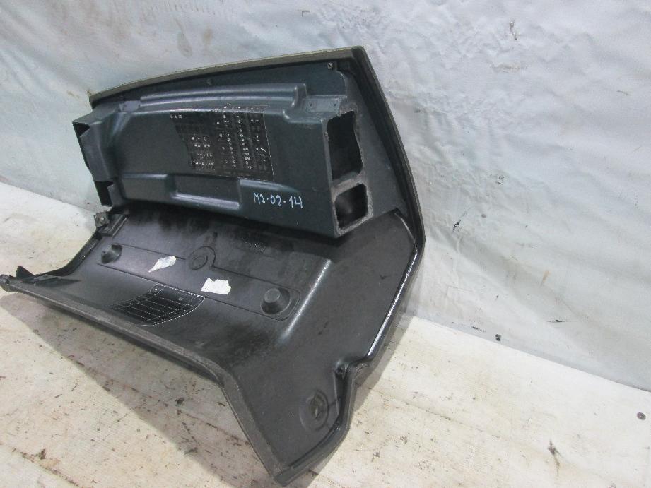 накладка панели приборов правая б/у \ трещины - 4